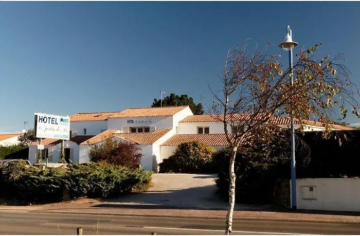 Le Jardin Des Iles 호텔 *